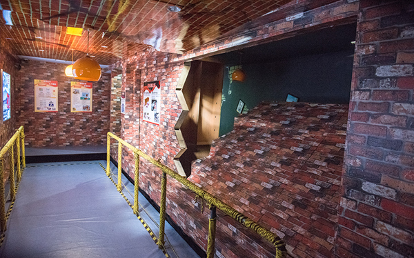 VRģ�M�����w��^