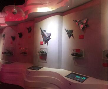 �F�����u����չʾϵ�y