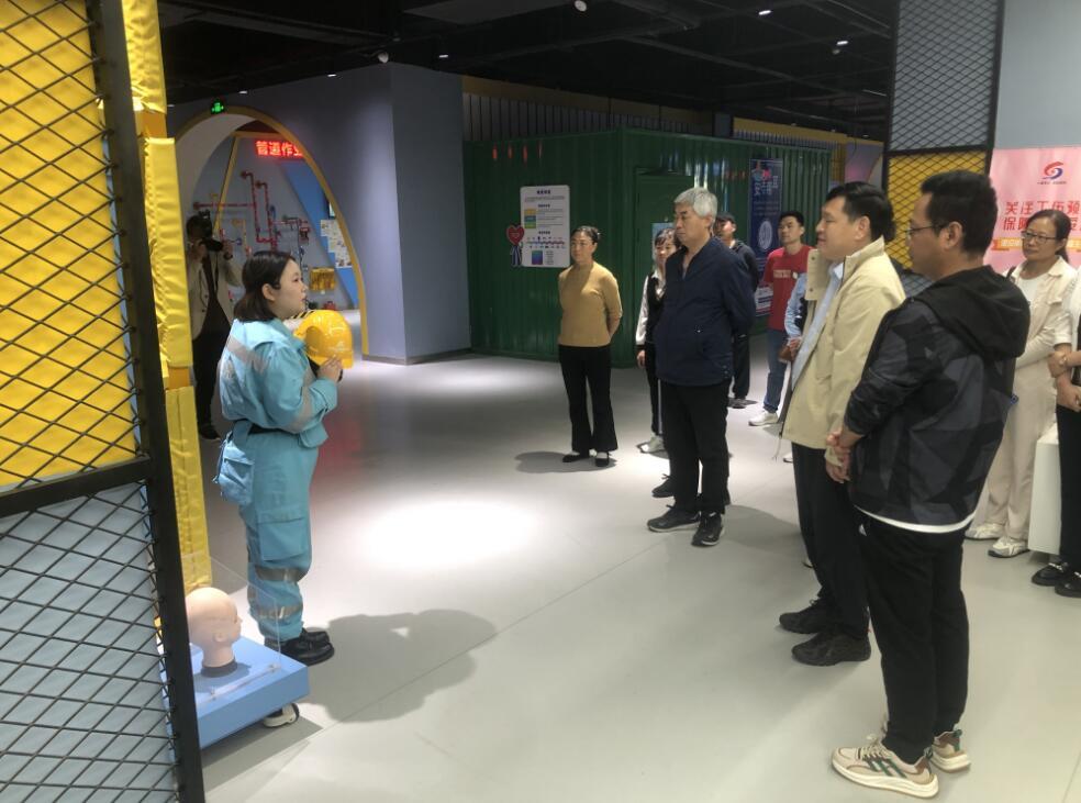 �����A����ȫ�w��^