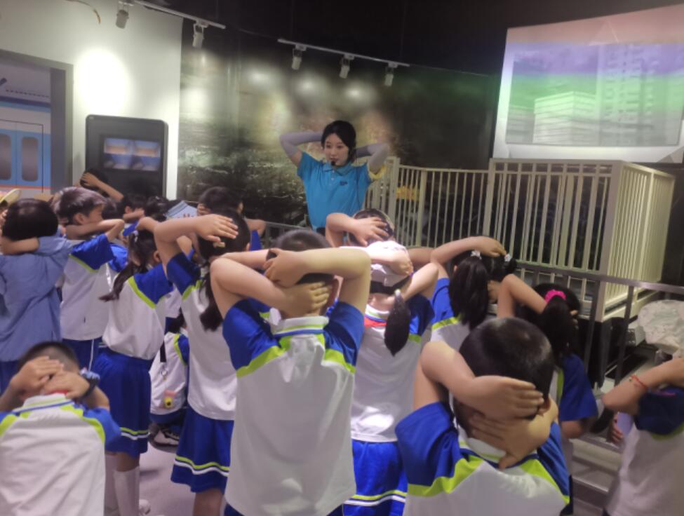 VR����ȫ�w���^