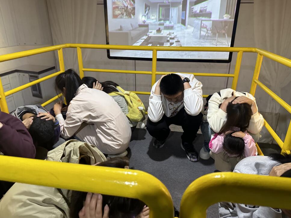 ����ȫ�w��^